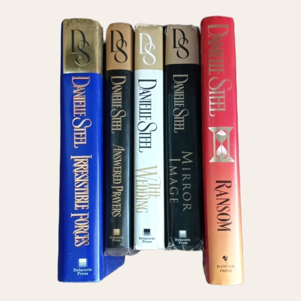 Danielle Steel Hardcover Novels Set of 5